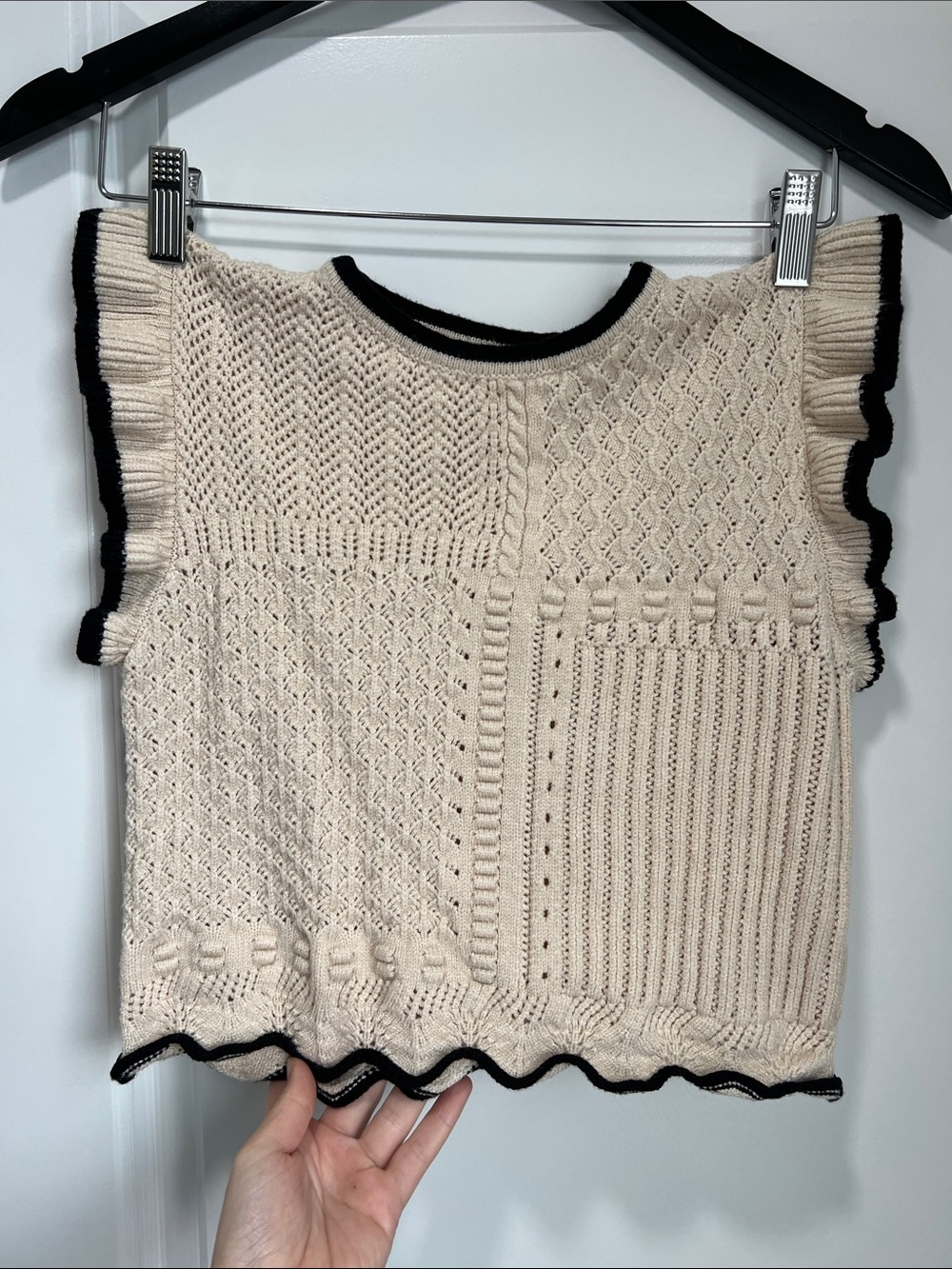vestique White Knit Crop Top with Black Trim